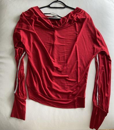 Modernes Top rot mit silbernen Streifen one size
