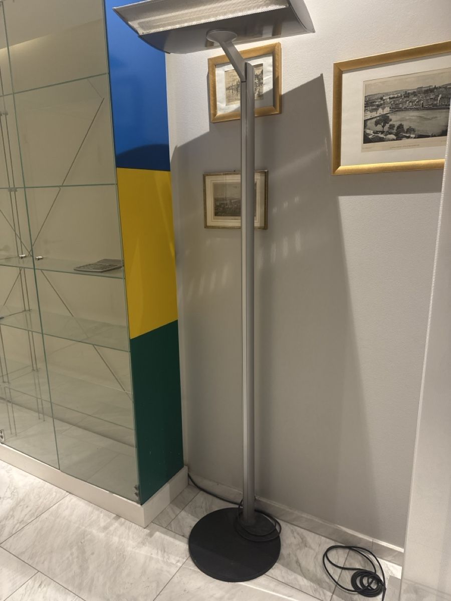 Tulux Lampade: Tulux Office Wing Stehleuchte, – Usato da Rüschlikon venduto da tan_9gqk 1