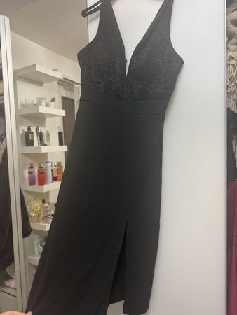 Schickes, elegantes Abendkleid von WalG, Grösse 40, Schwarz