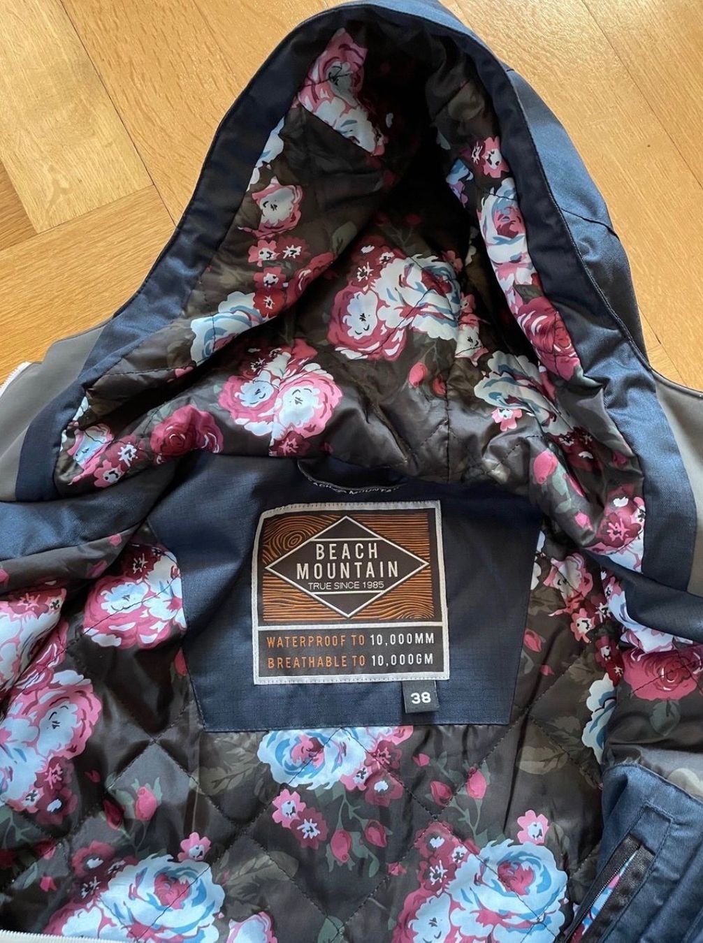 Giacche: Ski-/Snowboardjacke – Usato da Zürich venduto da anna-anna123 1
