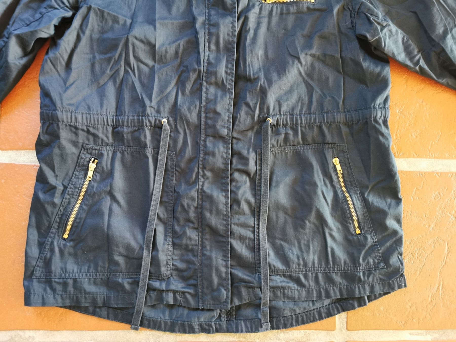 H&M Jacken: H&M; dunkelblauer Parka / Übergangsjacke Gr. 48 – Gebraucht aus Boniswil von Totomat-Lady 3