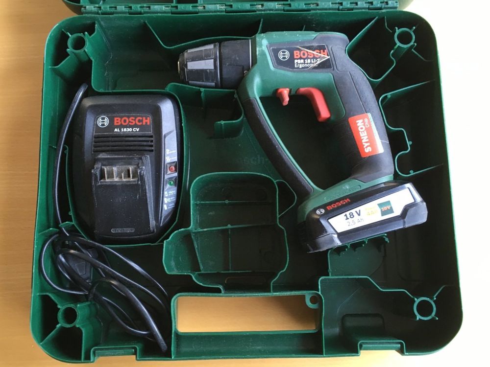 Bosch Akkubohrschrauber PSR 18 LI-2 grün