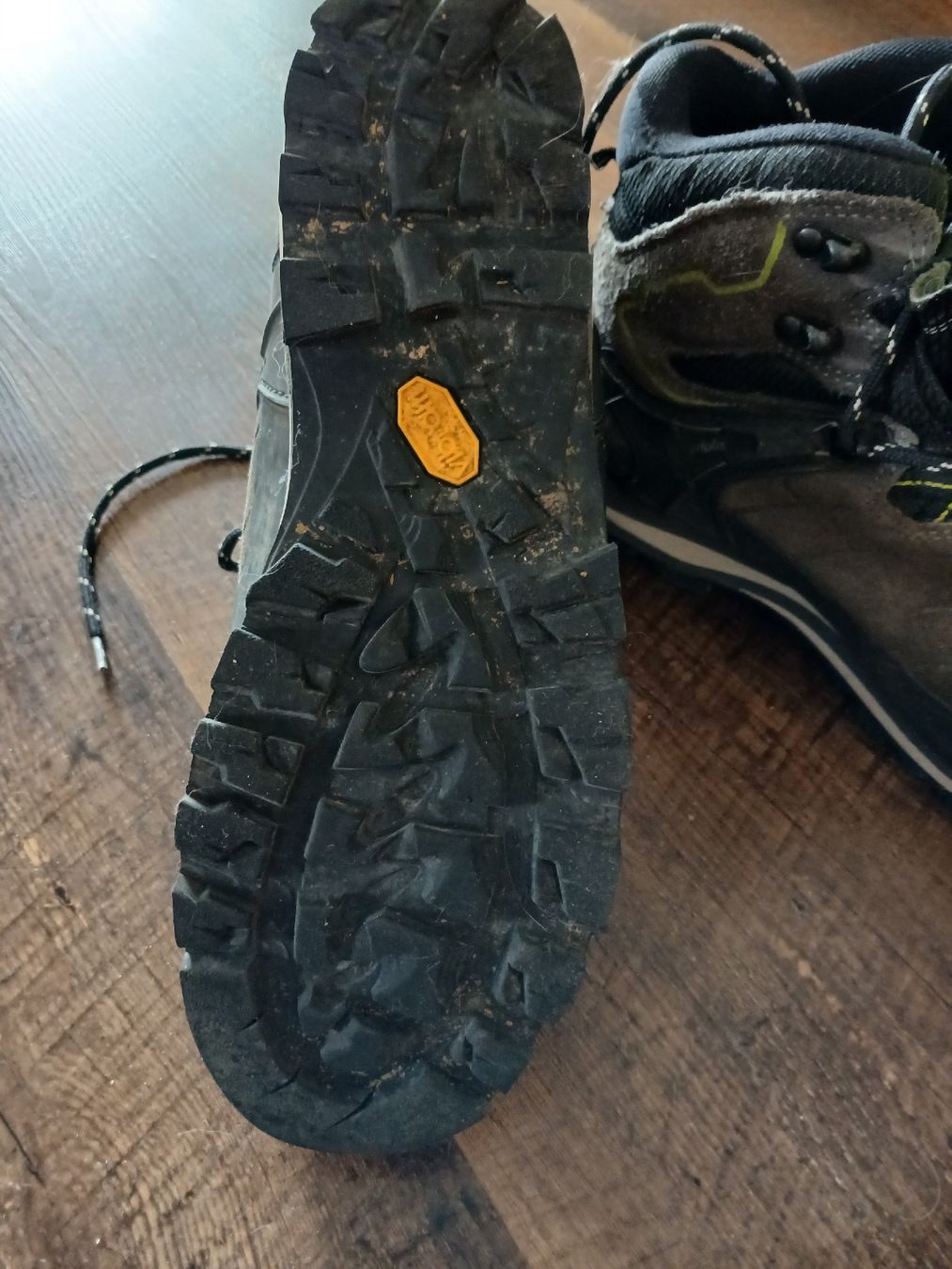 Meindl Scarpe da uomo: Meindl Wanderschuhe Goretex,  Grösse 42 – Usato da Wauwil venduto da huber-schmid 2