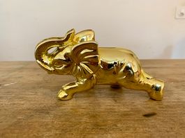 Goldene Figur/ Skulptur Elefant