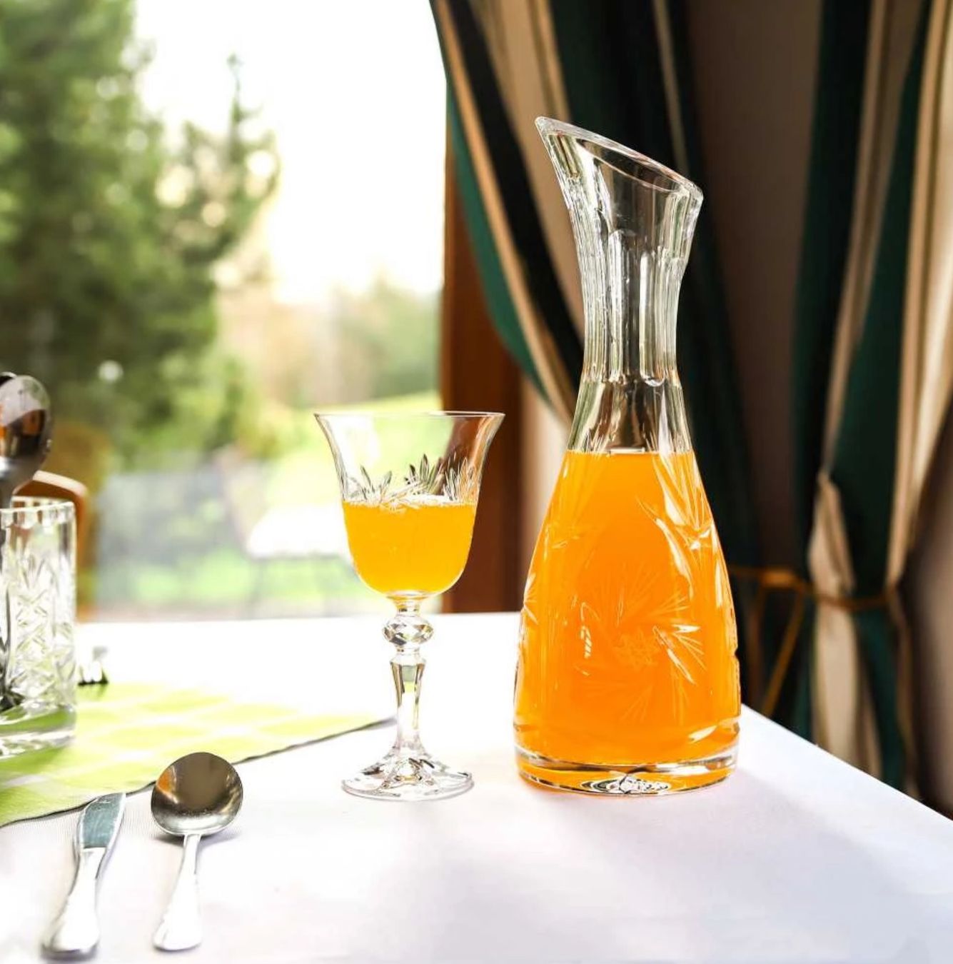 Caraffe: Weinkaraffe, Wasserkaraffe Kristall 1000ml Schleuderstern – Nuovo e nell'imballaggio originale da Bergdietikon venduto da ArtStore24 2