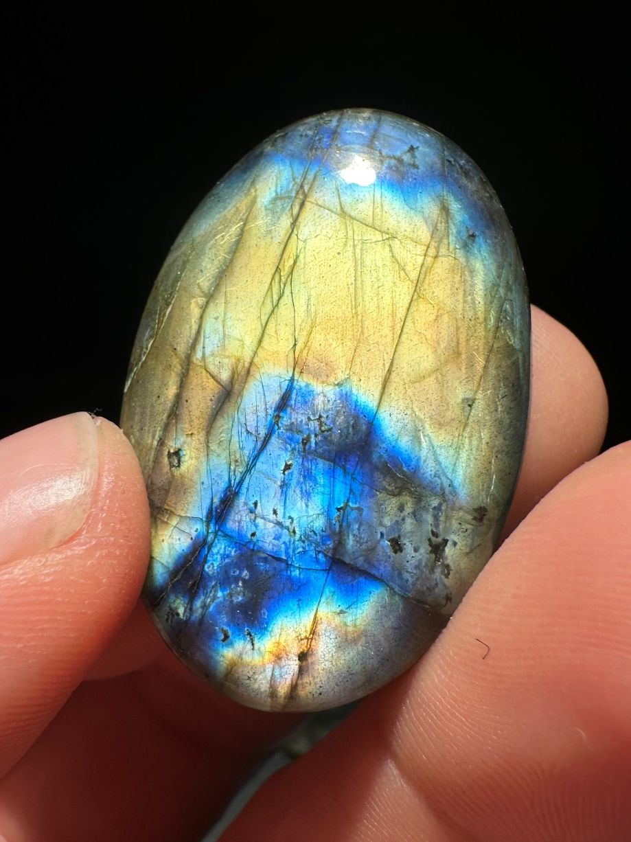 Minerali & Pietre curative: EIN Labradorit Cabochon, zufällig ausgewählt – Nuovo e nell'imballaggio originale da Männedorf venduto da cab_cb8m 6