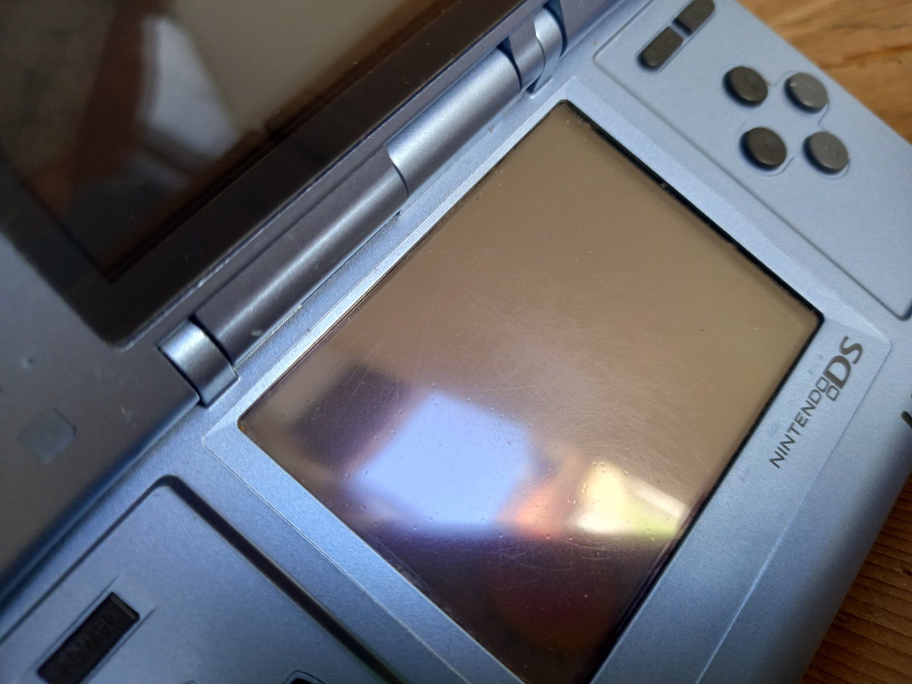 Nintendo Console: Nintendo DS Blau mit acadapter – Usato da Prez-vers-Siviriez venduto da Monija70 4