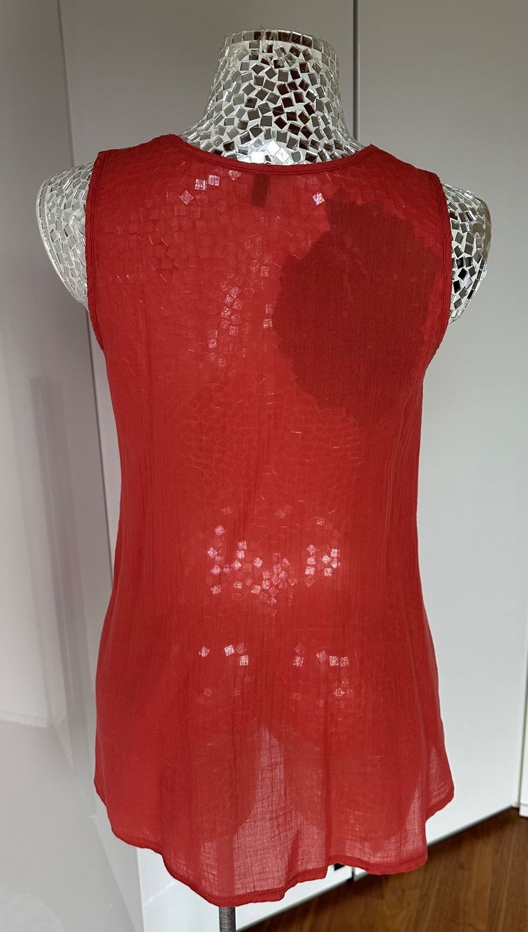 Benetton Top: Top in cotone Benetton – Usato da Castel San Pietro venduto da Moregi 1