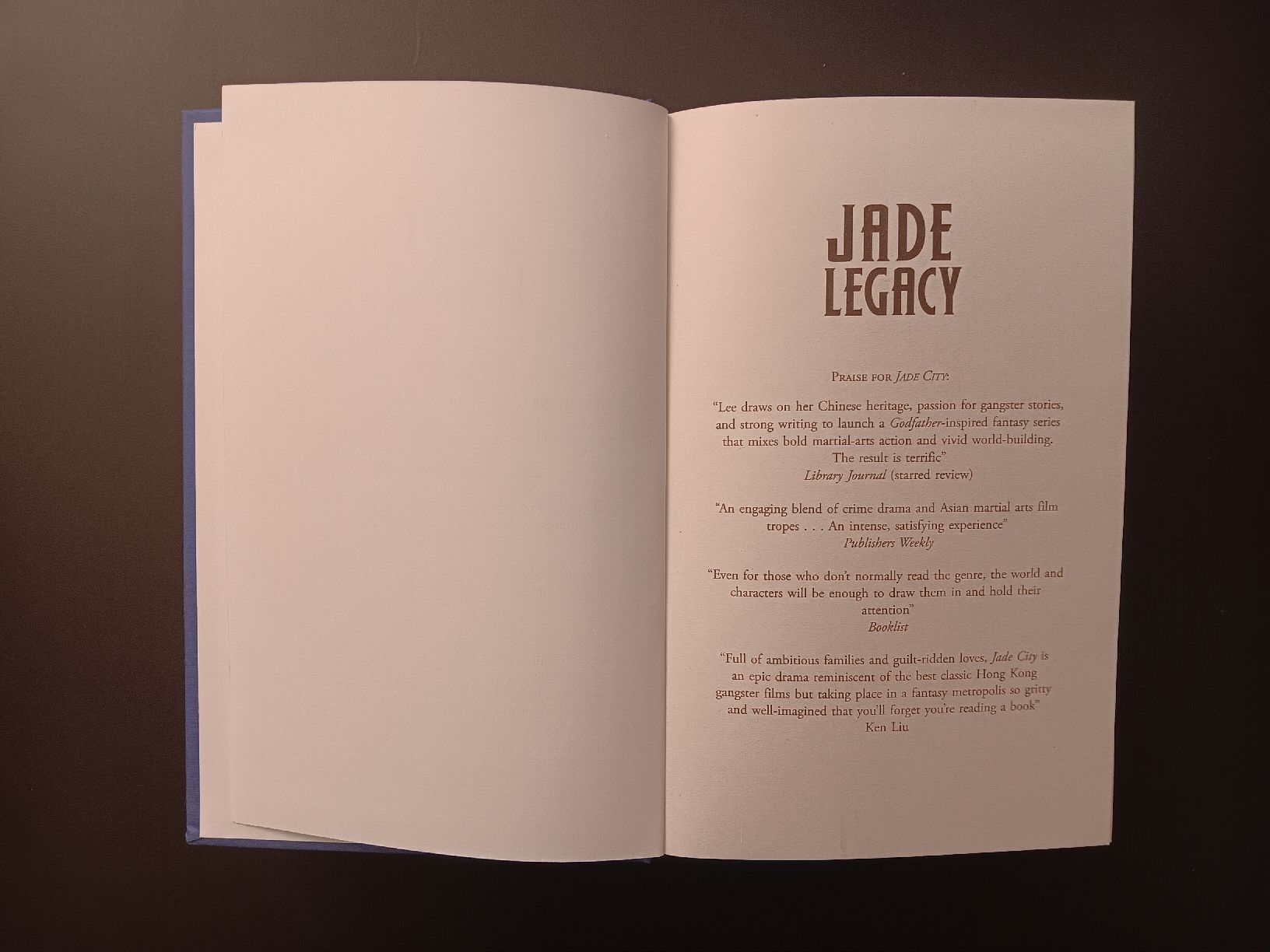 Libri: Fonda Lee Jade Legacy Orbit deluxe edition – Nuovo (secondo la descrizione) da Lausanne venduto da Grabock 2