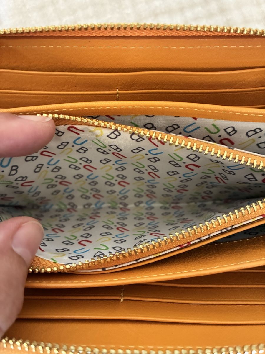 Braun Büffel Portamonete: Braun Büffel wallet with golden features – Usato da Mont-sur-Rolle venduto da Rozsnora 3