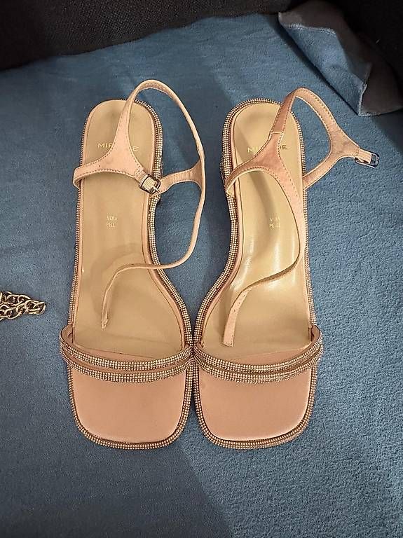 Scarpe da donna: Echt Leder Schuh inkl Tasche – Usato da Hellsau venduto da Share99 1