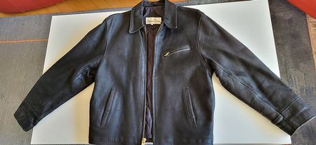 Schwarze Lederjacke von Albert Duke