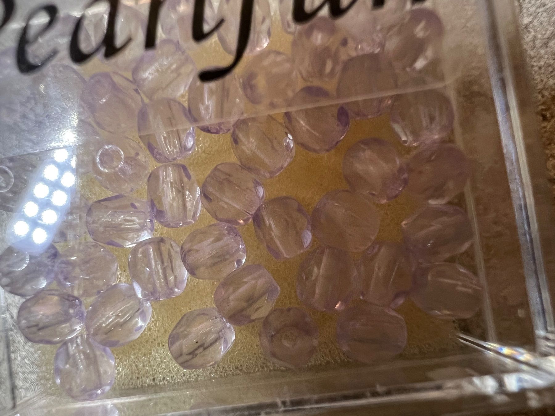 Perle (finte): Glasschliffperle - 4 mm (neu) – Nuovo (secondo la descrizione) da Stein AG venduto da Anastasia_Asya 1