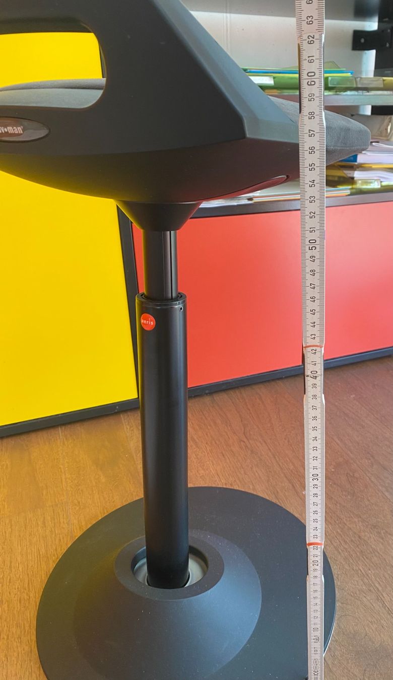 Sgabelli: Stehhocker | ergonomisch | Muvman – Usato da Rämismühle venduto da Goodnightgoa 4