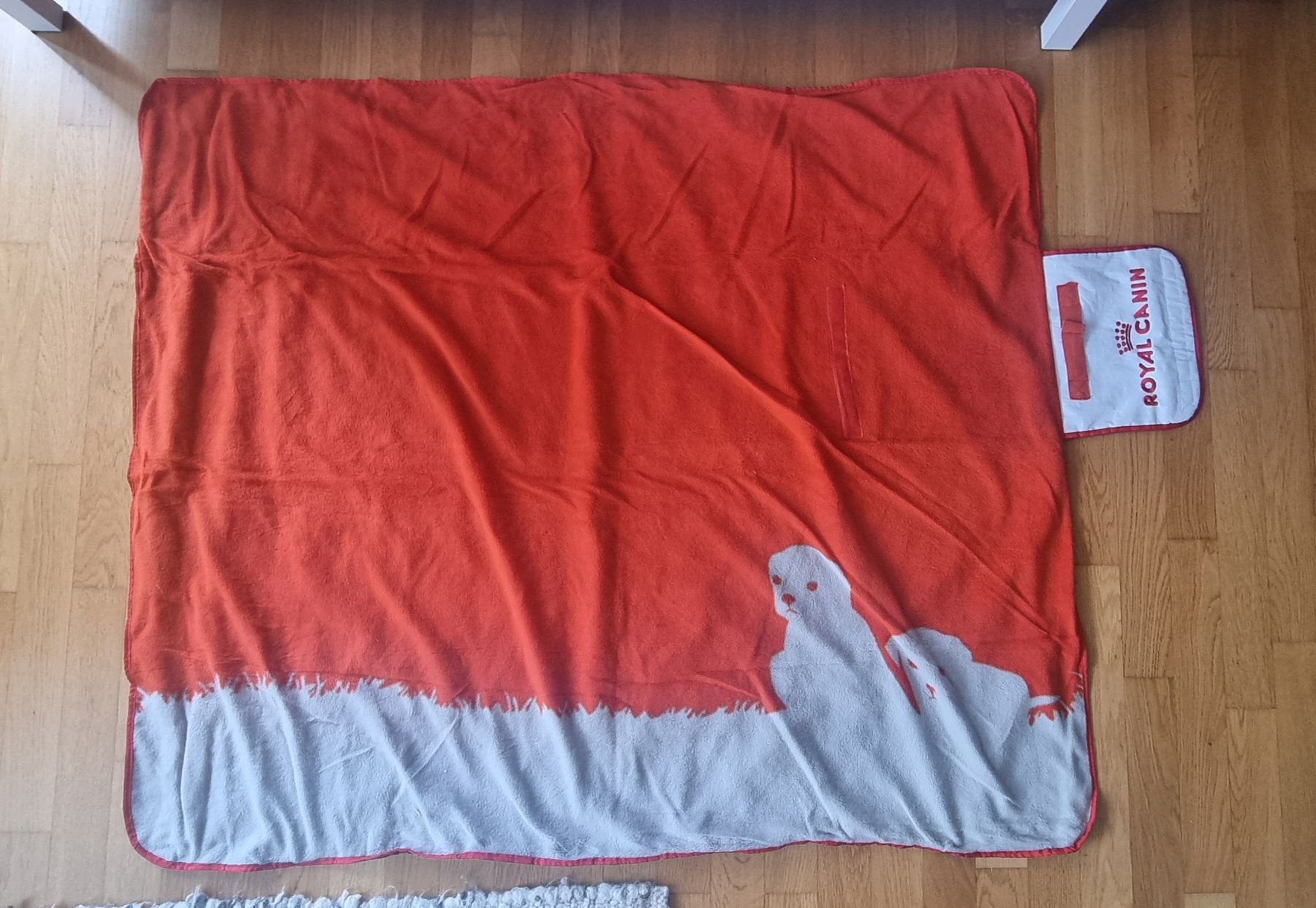 Coperte: Royal Canin Picknick Decke, wasserfest mit Griff – Nuovo (secondo la descrizione) da Mels venduto da Amarenda 1