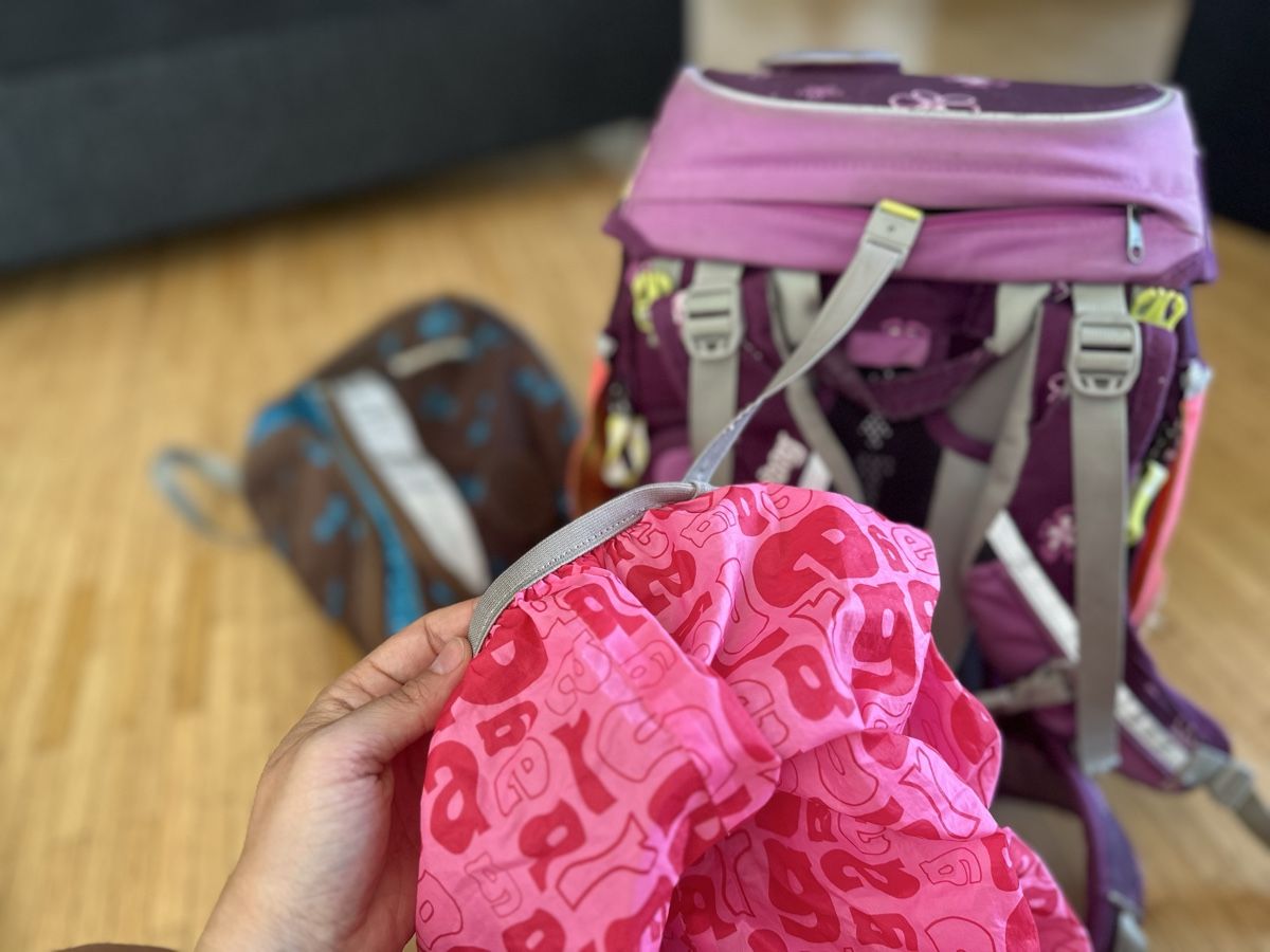 Ergobag Sacs & sacs à dos: Ergobag, mit Turnsack und Regenschutz – D'occasion à Altstätten SG par sar_65sw 4