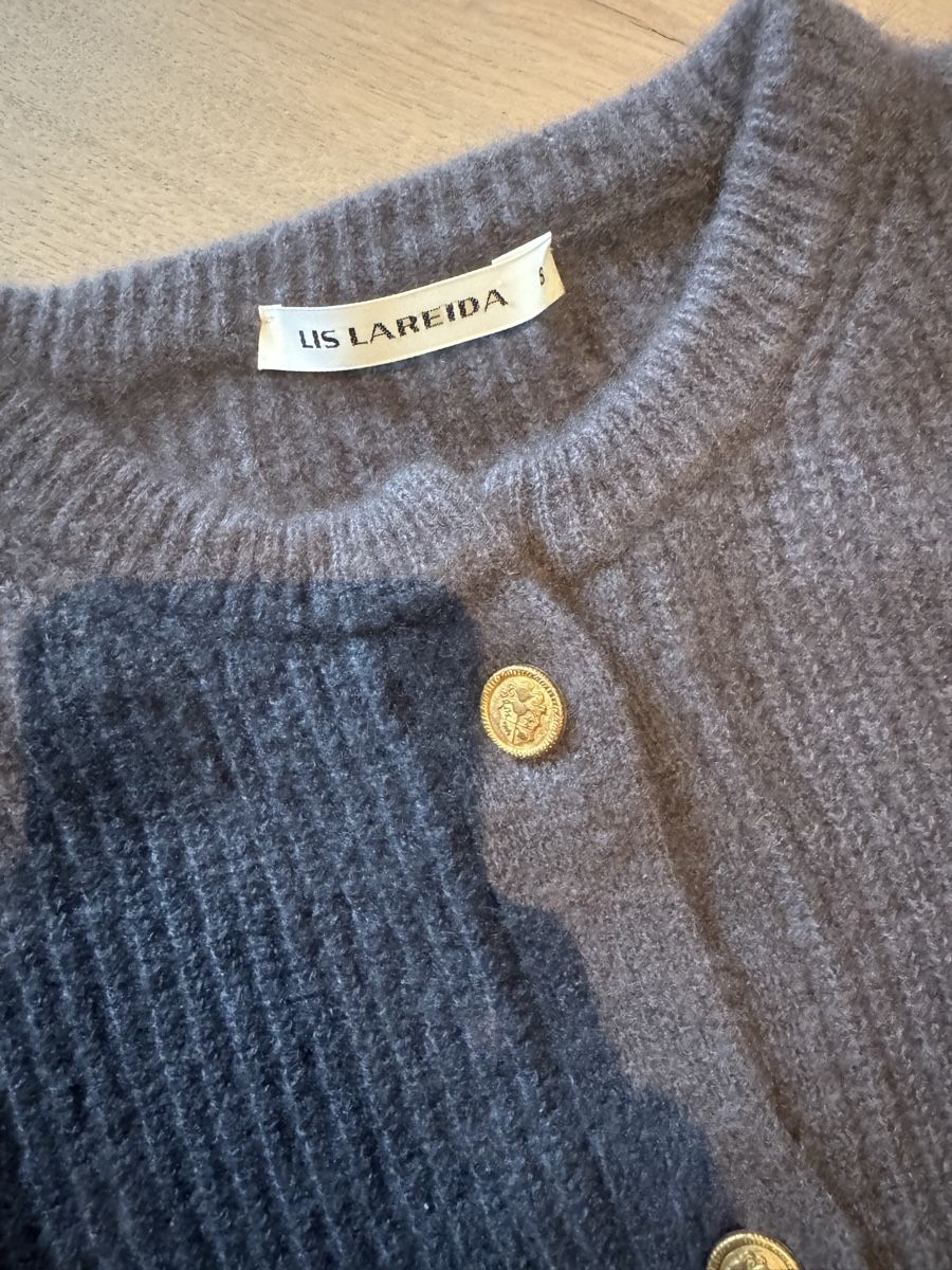 Lis Lareida Giacche: Lis Lareida Cashmere Jacke – Usato da Uitikon Waldegg venduto da Kuendig2011 1