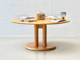 Runder Tisch aus Buchenholz von SEM Willisau
