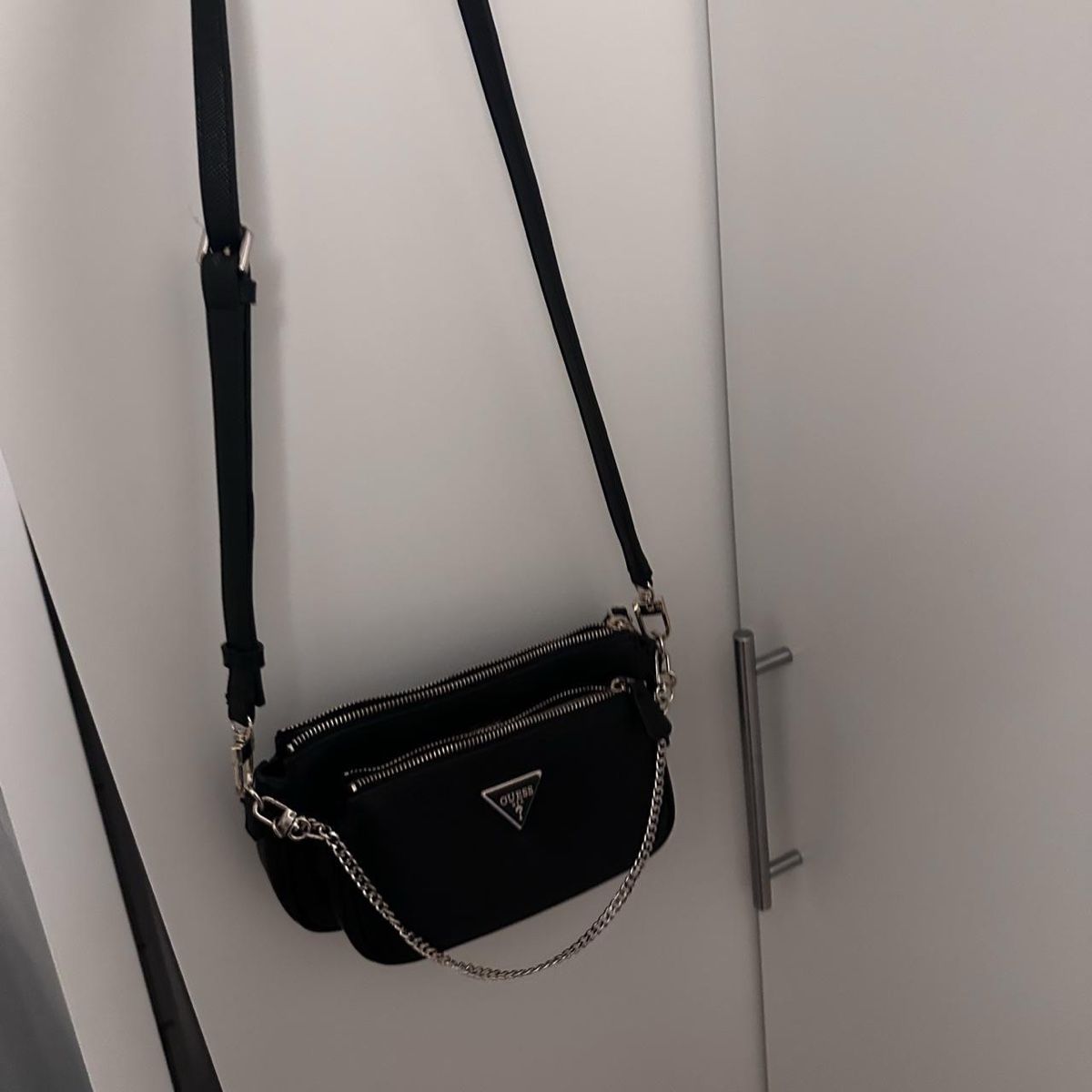 Guess Taschen für Damen: Guess Tasche – Neu (gemäss Beschreibung) aus Sempach von sar_j5jz 2