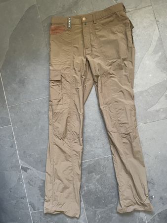 CHERVO SPORTS neue, leichte Golfhose