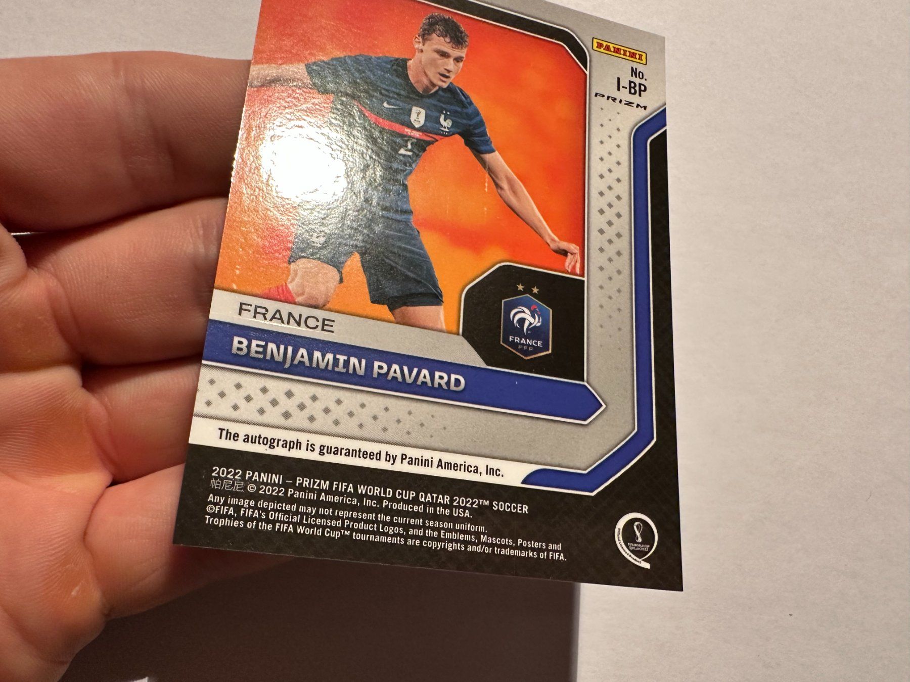 Panini Carte collezionabili: 2022 Panini Prizm World Cup Benjamin Pavard Auto – Usato da Hagendorn venduto da Pokecollectorch 4