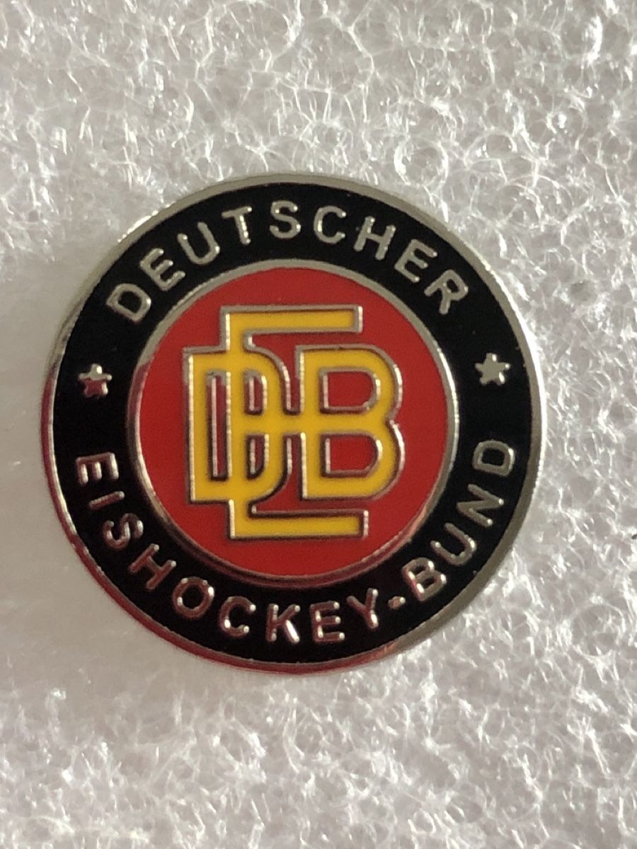 Spille & Fermagli: Pin Deutscher Eishockey Bund – Usato da Osogna venduto da goodthingme