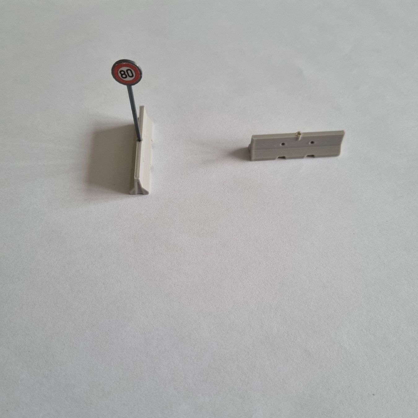 Modellini di ferrovie: Betonleitplanke Ho Set 3 – Nuovo (secondo la descrizione) da Büren zum Hof venduto da tigerkatze28 1
