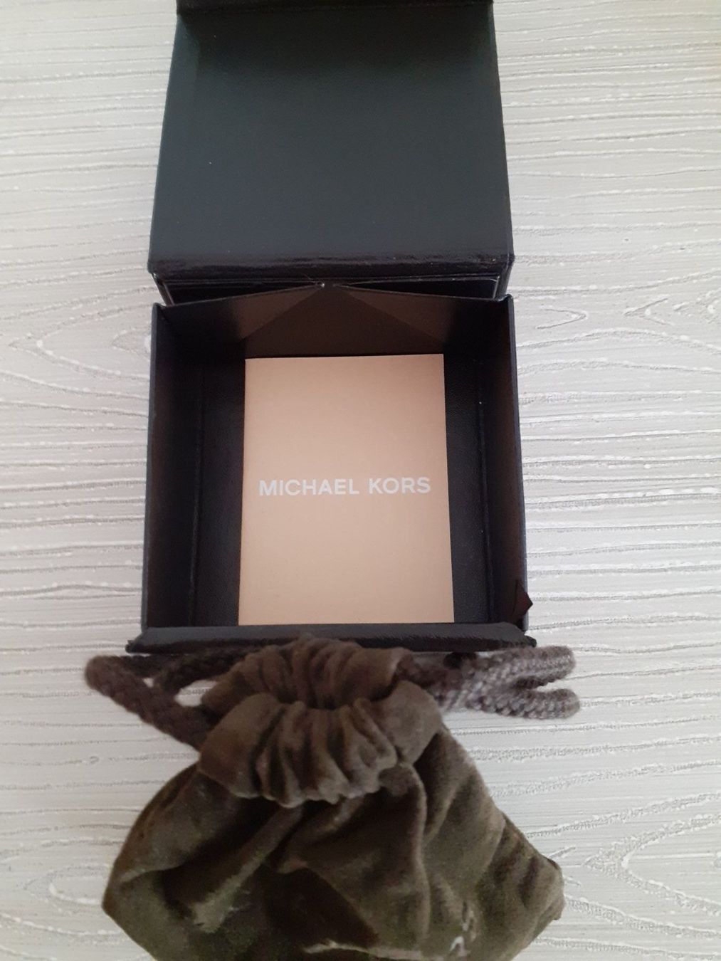 Michael Kors Orecchini pendenti & Orecchini a lobo: Michael Kors Ohrstecker – Nuovo e nell'imballaggio originale da Zürich venduto da Convertini01 2