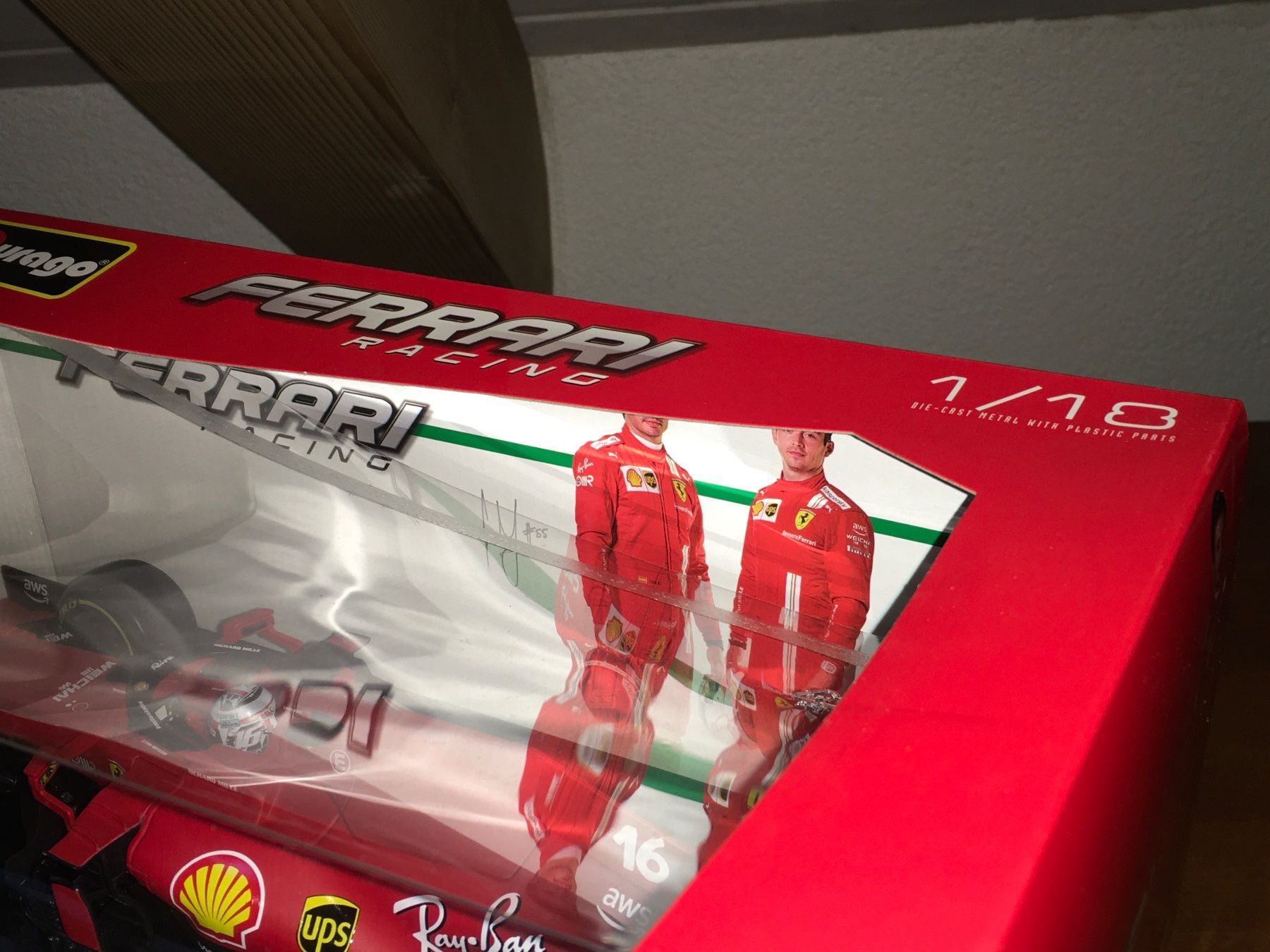 Ferrari Modellini d'auto: F1 Ferrari SF21 C. Leclerc 1/18 – Nuovo (secondo la descrizione) da Wohlen AG venduto da PrivatSammlung 3