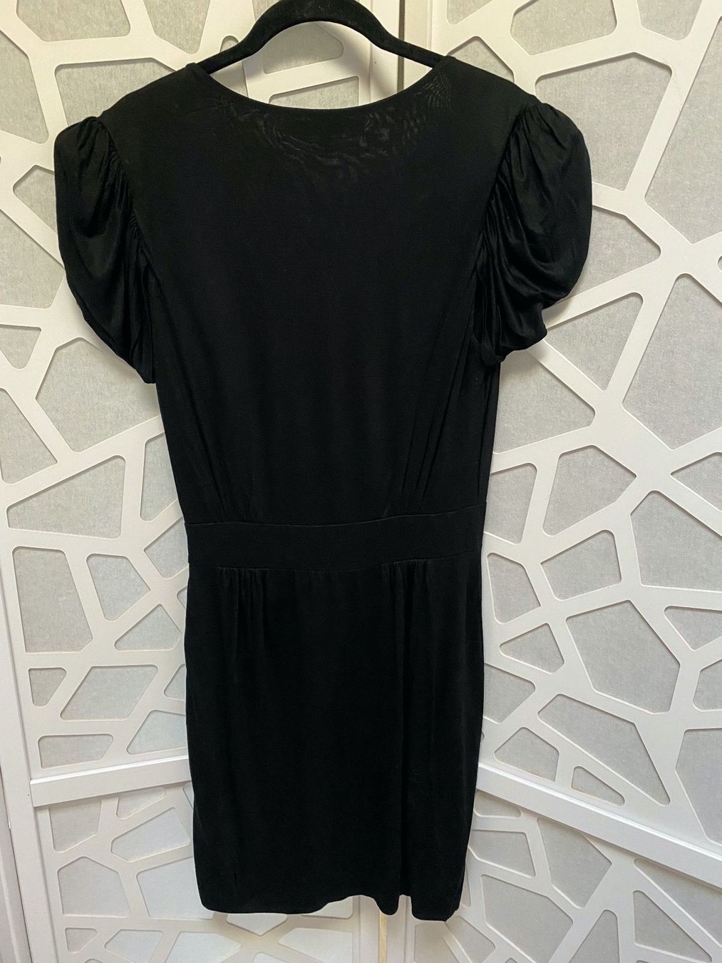 French Connection Vestiti: Belle robe noire 'FRENCH CONNECTION'. S – Nuovo (secondo la descrizione) da Grund b. Gstaad venduto da PlageNeige 4
