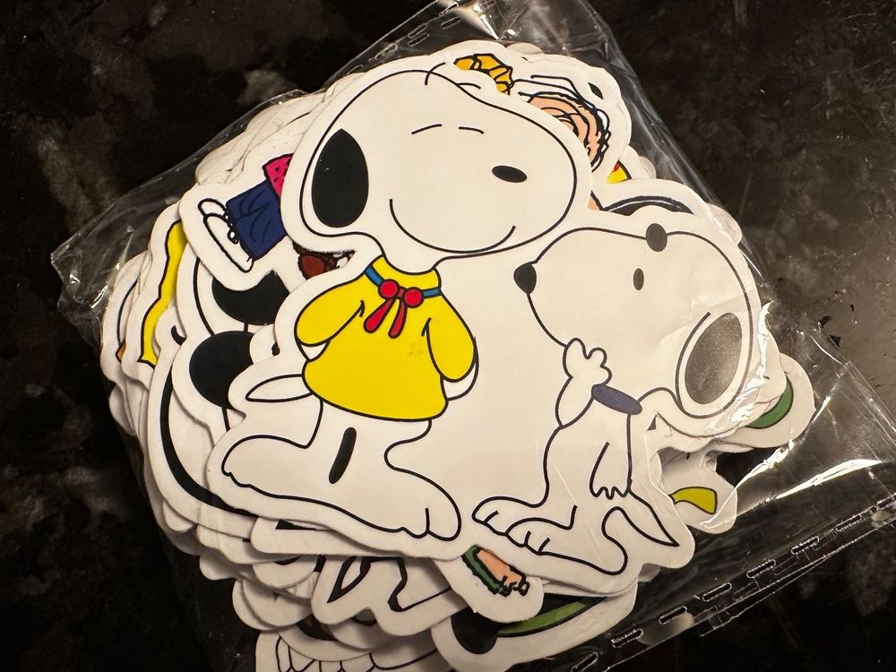 Snoopy Stickers I 50 Stk. I Wasserdicht | Kaufen auf Ricardo