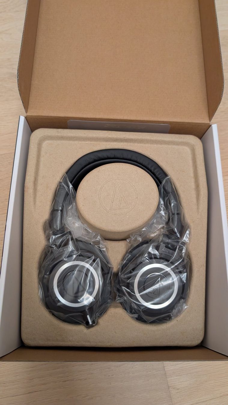 Audio Technica Kopfhörer: Audio-Technica ATH-M50x Kopfhörer neu OVP – Neu und originalverpackt aus Habsburg von Matrix85