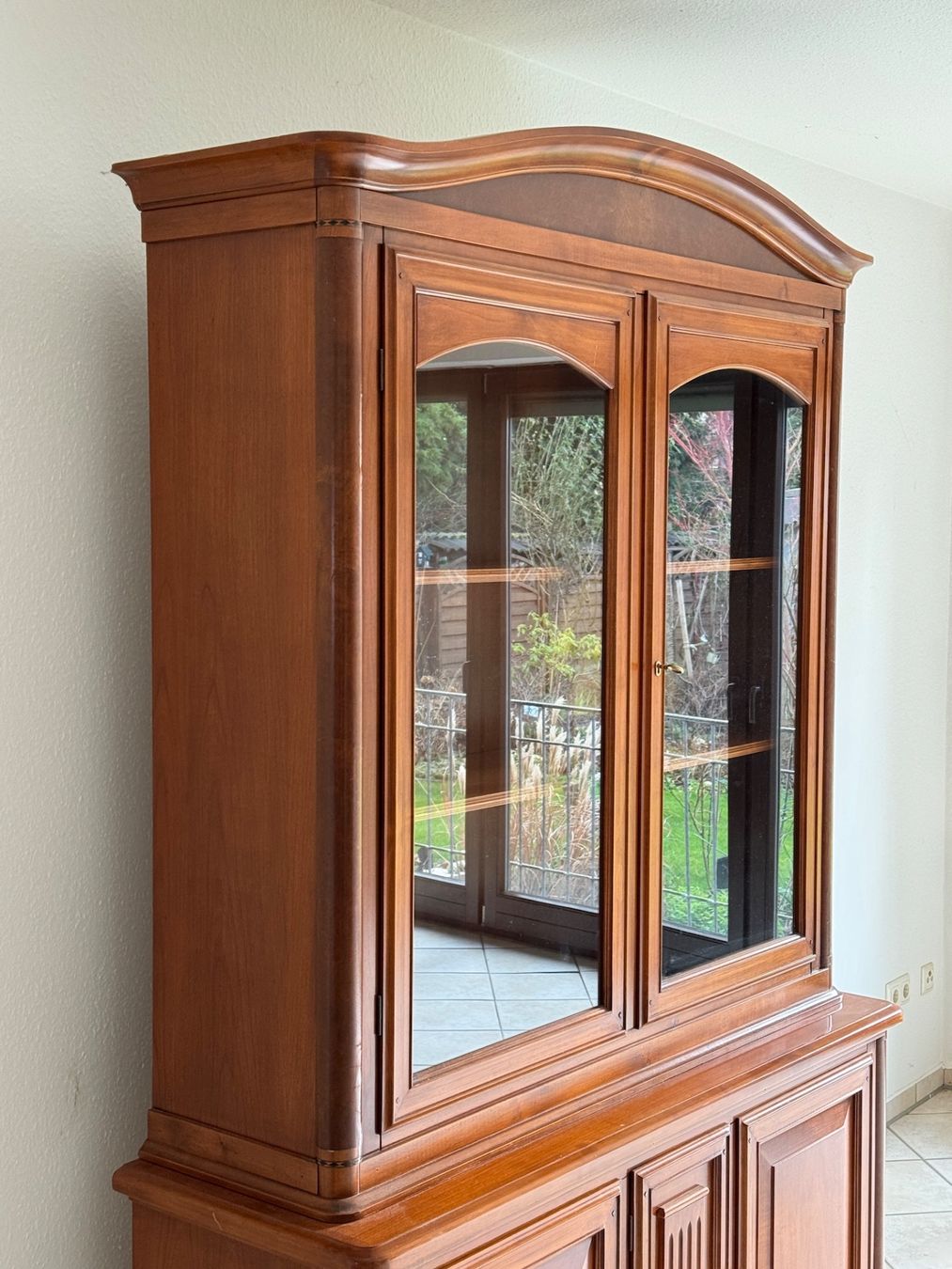 Vetrine: Biedermeier Vitrine Kirschbaum Selva Antikstil + Versand – Usato da Gemünden venduto da GEUENWALD 2