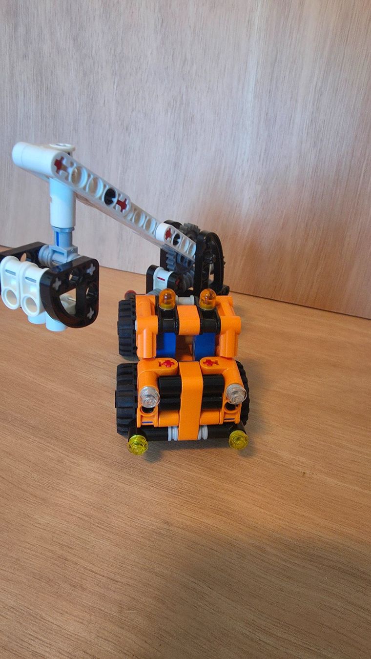 Lego Kit di costruzioni: LEGO Technic - 42088 Cherry Picker – komplett – Usato da Malters venduto da mat_6102 2