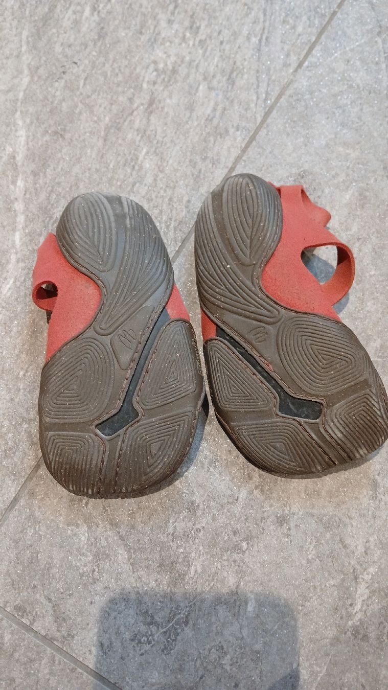 Wildling Schuhe für Jungen: Wildlings Barfussschuh Grösse 25 – Gebraucht aus Niederurnen von yoio 1