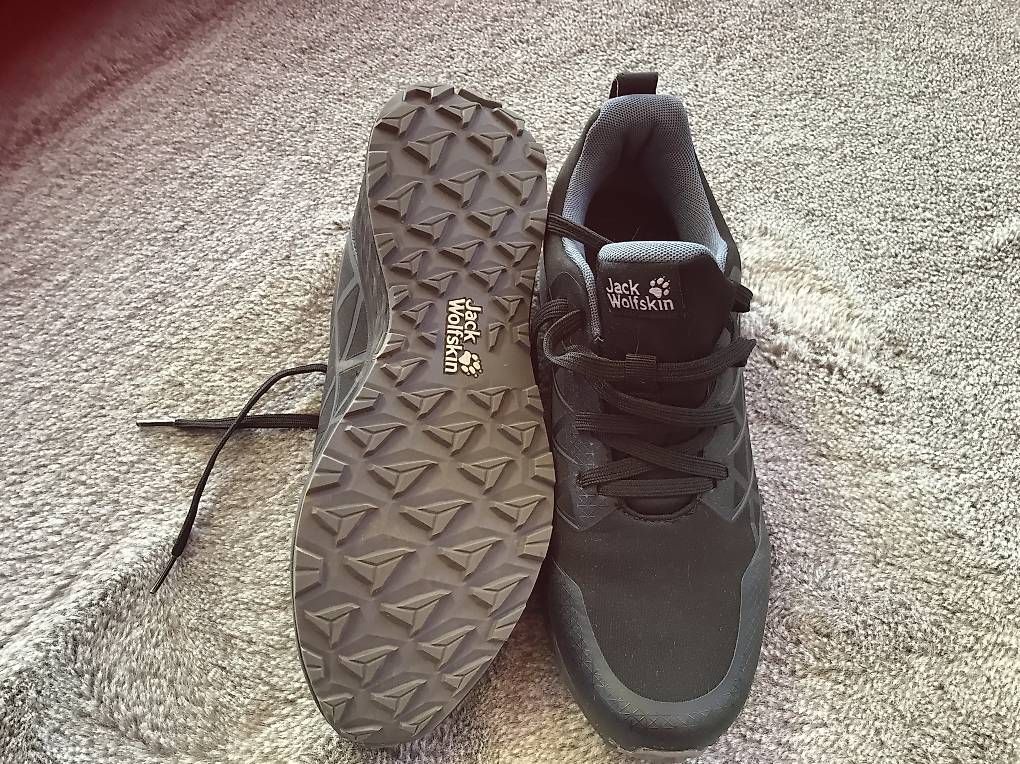 Scarpe da uomo: Scarpe uomo tg.44 – Usato da Preonzo venduto da Antos01 1