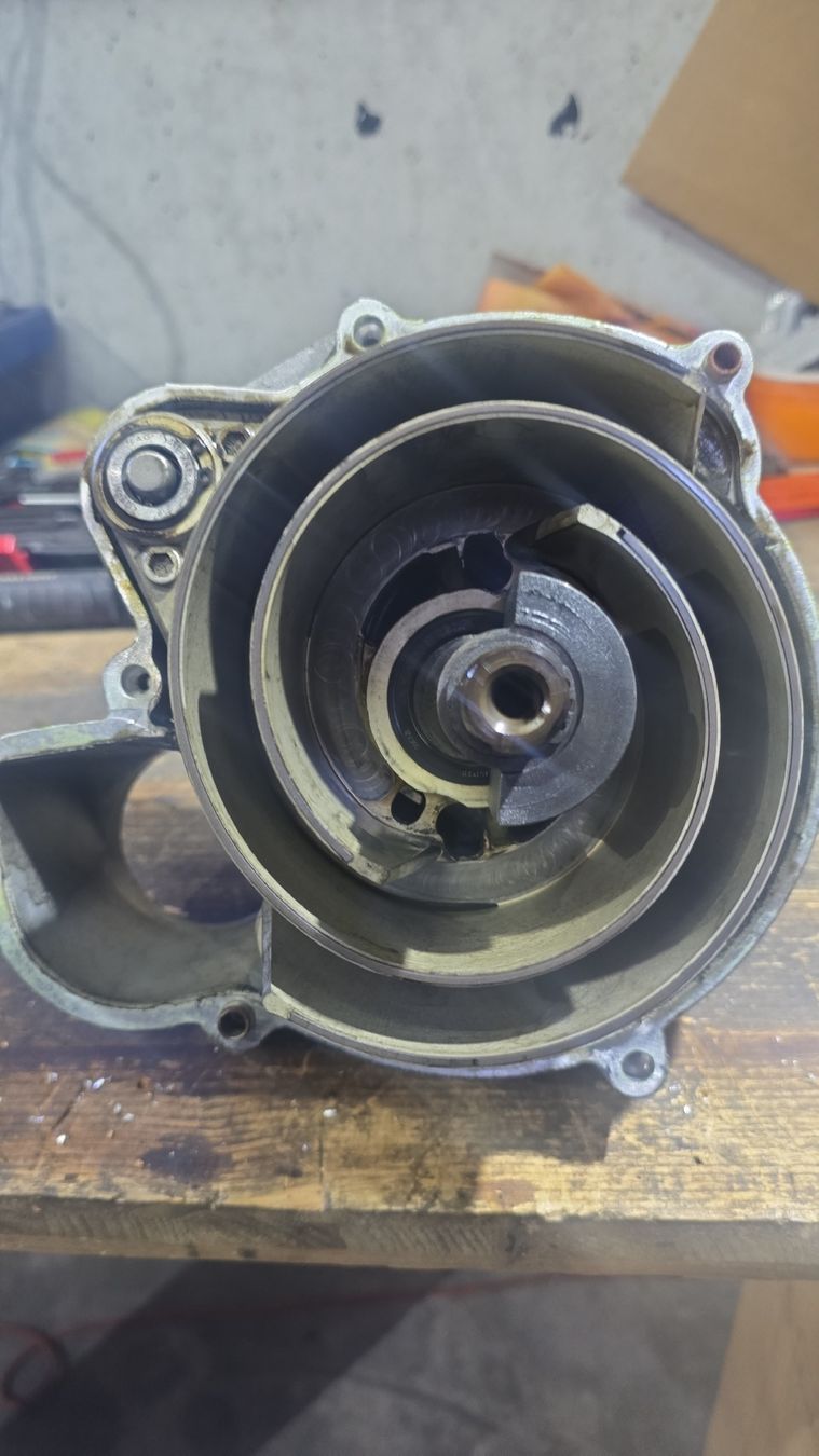 VW Tutti pezzi di ricambio auto: G60 Lader zu verkaufen – Usato da Binn venduto da Underdusty 2