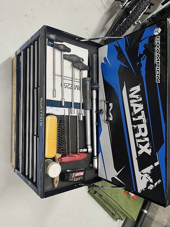 Tutti gli attrezzi: Werkzeugkiste Motocross Matrix – Usato da Humlikon venduto da hansruedi10 2