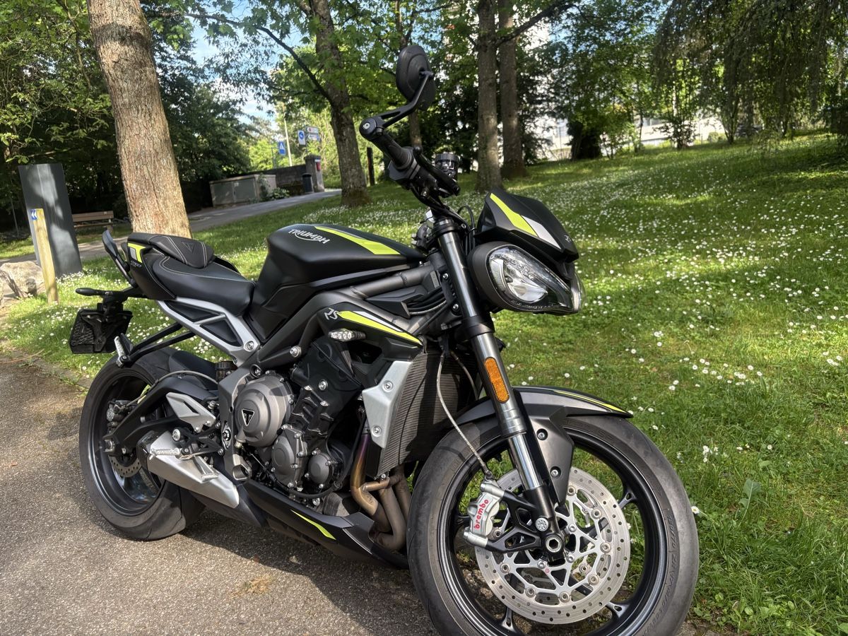 Strada: 🚨‼️Triumph street triple 765 RS🚨‼️ – Usato da Le Grand-Saconnex venduto da sil_y2pn
