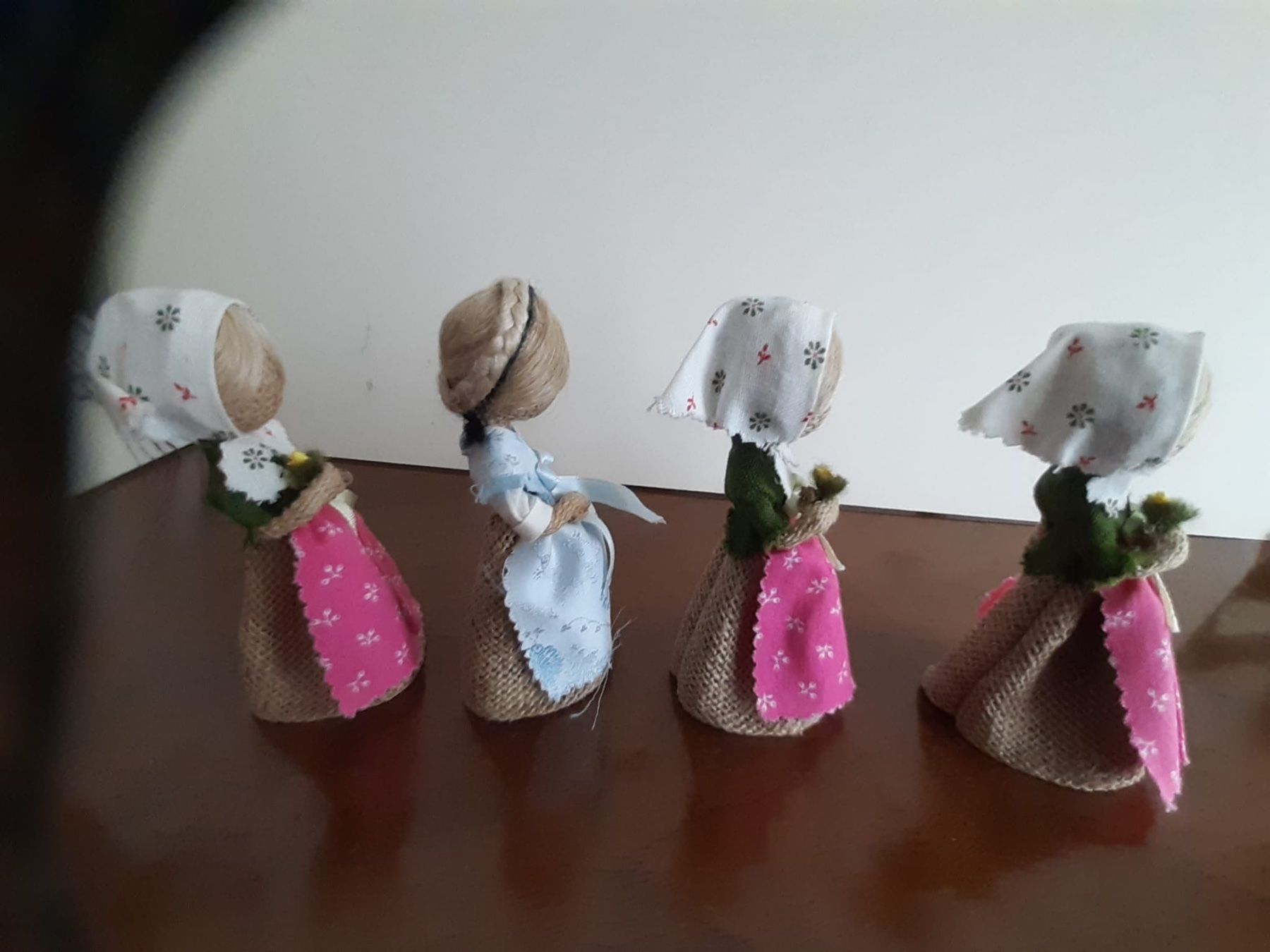 Bambole: 4 mini Puppen – Usato da Luzern venduto da Sontru 1