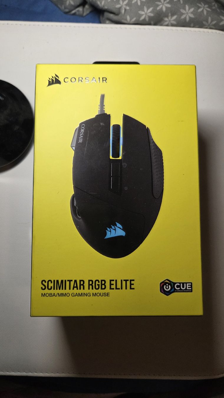 Corsair Mouse: corsair scimitar rgb elite – Nuovo e nell'imballaggio originale da Cadenazzo venduto da spa_z96b