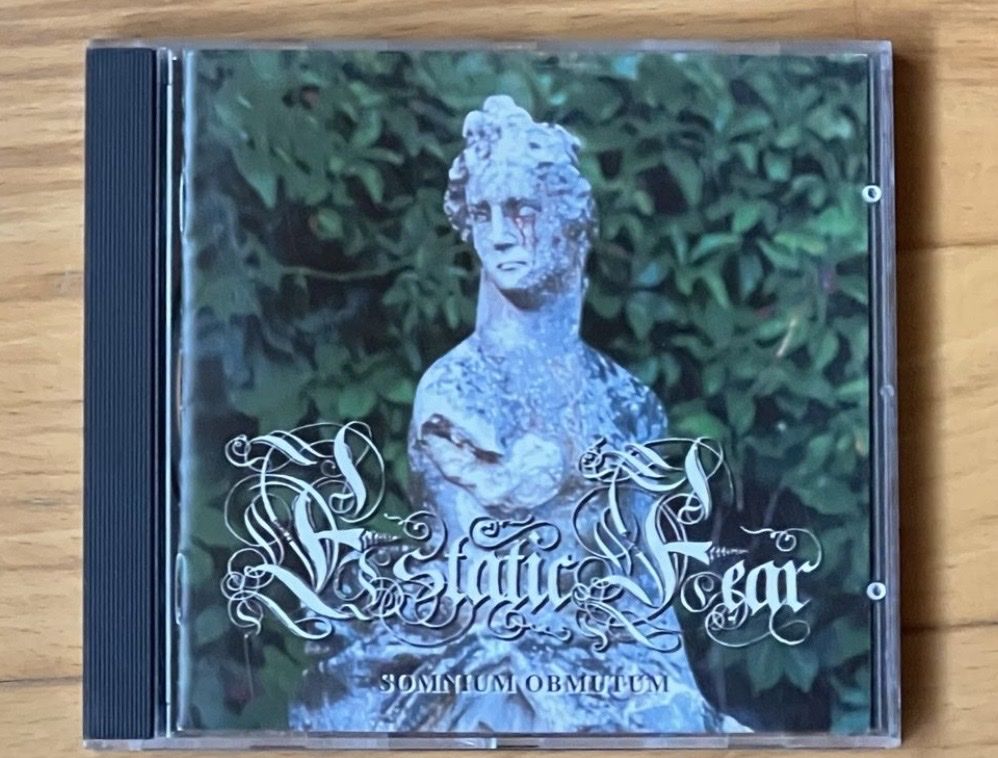 CDs: ESTATIC FEAR – D'occasion à Aadorf par Schwarzschlumpf1972