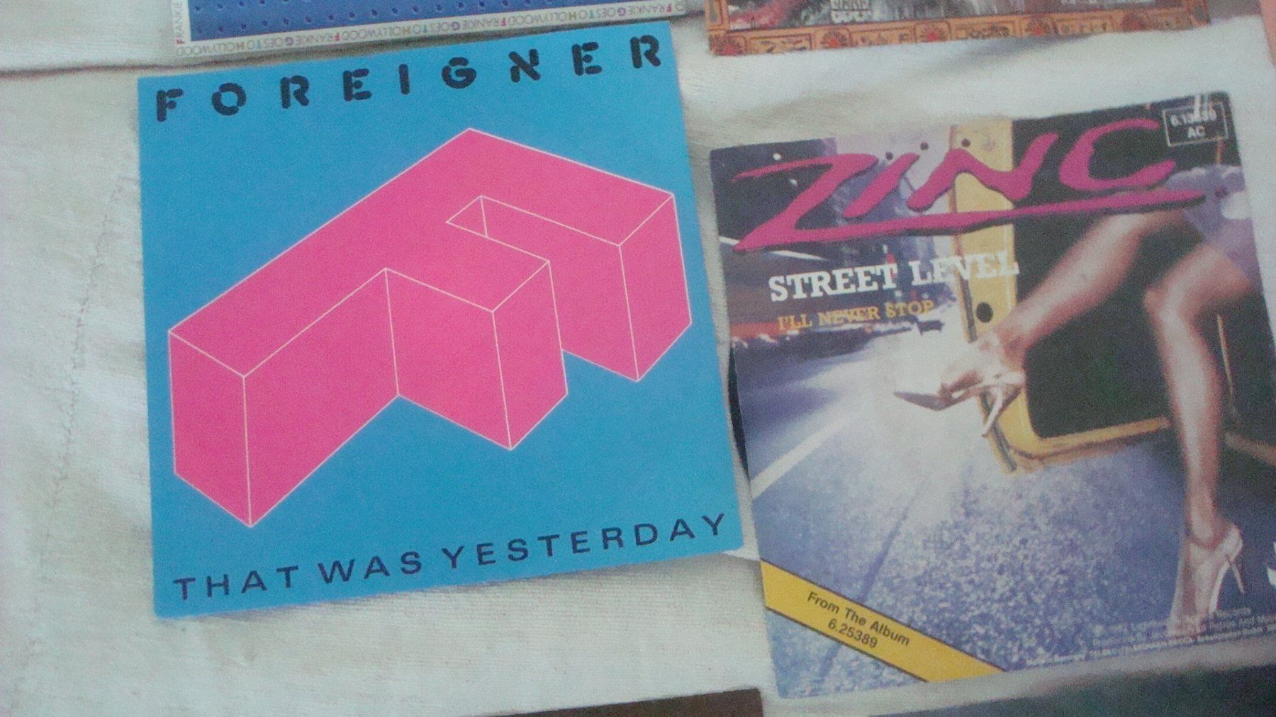 Dischi in vinile: 8 Singels 80er Jahre Pop/Rock – Usato da Münchenstein venduto da Pesci6 3