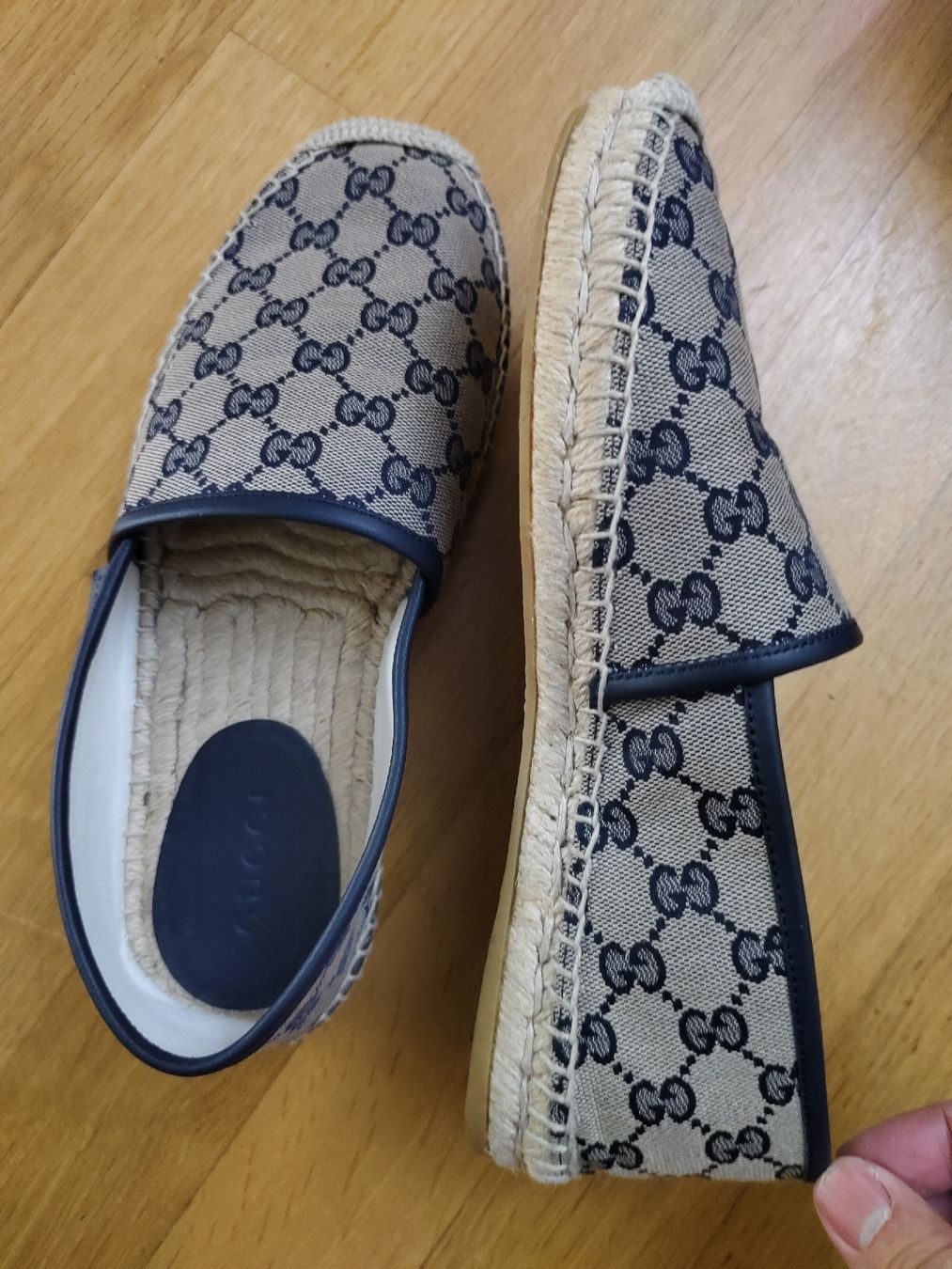 Gucci Scarpe da donna: Stylish Gucci Espadrilles - Summer Essential, Size 40 – Nuovo (secondo la descrizione) da Gümligen venduto da tha_ydn6 2
