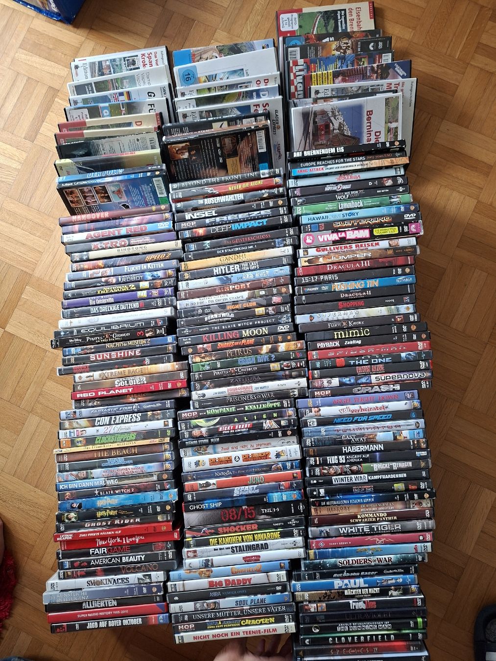Tutti i DVDs: 172 versch.Dvd's  – Usato da WINTERTHUR venduto da MAMI210