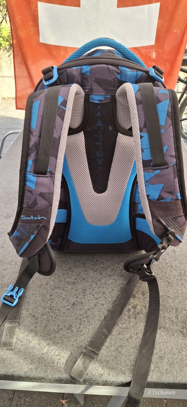 Satch Sacs & sacs à dos: Satch Schulrucksack – D'occasion à Etziken par Campas 5