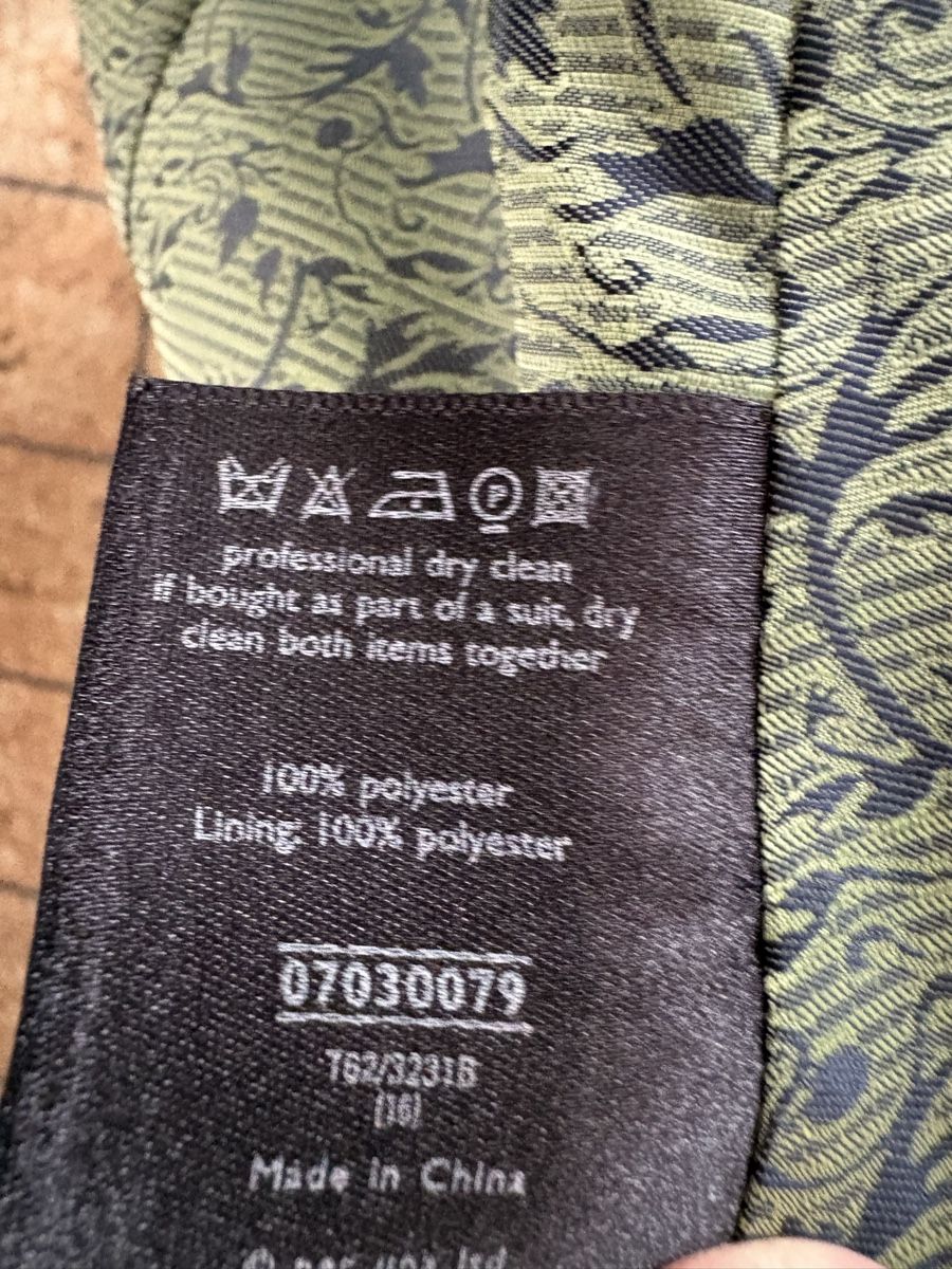 Giacche: Schicker Blazer von Marks&Spencer, Grösse 16, Schwarz! – Usato da Schnottwil venduto da eka_sk9q 5
