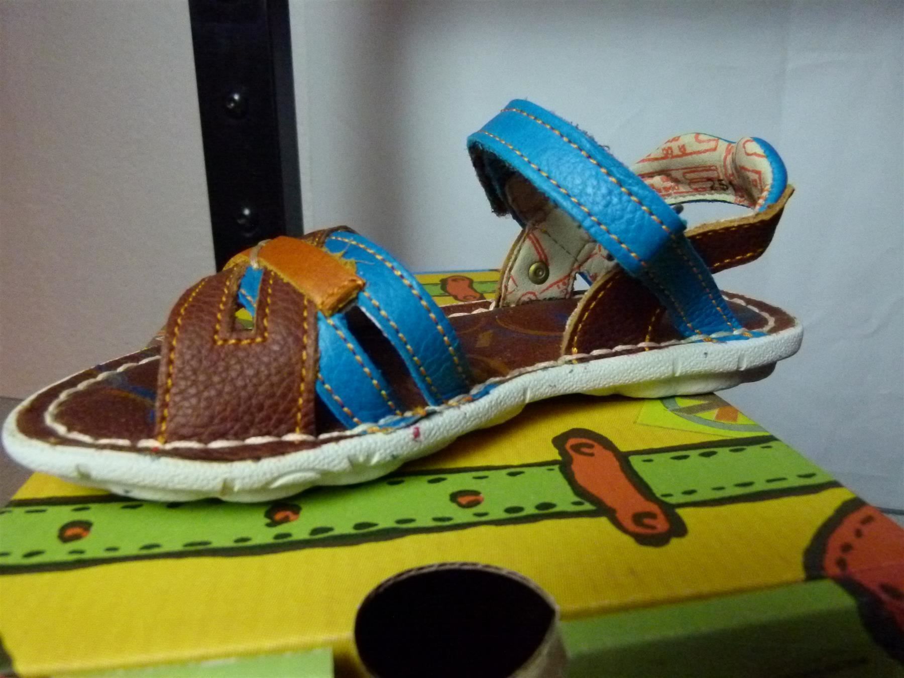 Art Scarpe per ragazze: Art kinder Schuhe Gr 30  Neu – Nuovo e nell'imballaggio originale da Uerkheim venduto da Justi.y 2