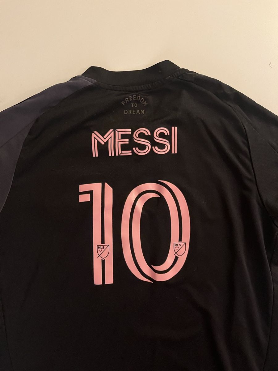 Canottiere & Pantaloni: Inter Miami Messi Shirt – Usato da Köniz venduto da jan_xzq9