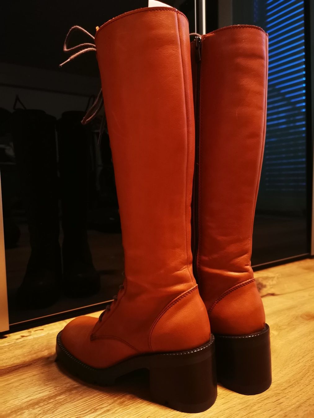 Chaussures femmes: Stiefeln – Neuf (Voir description) à Niederbipp par Viktoria_Sch 1